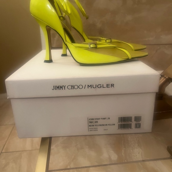 COPY - JIMMY CHOO
Neon Yellow Mugler Edition Strap Pump Heels! Worn once! US8 - Picture 8 of 8